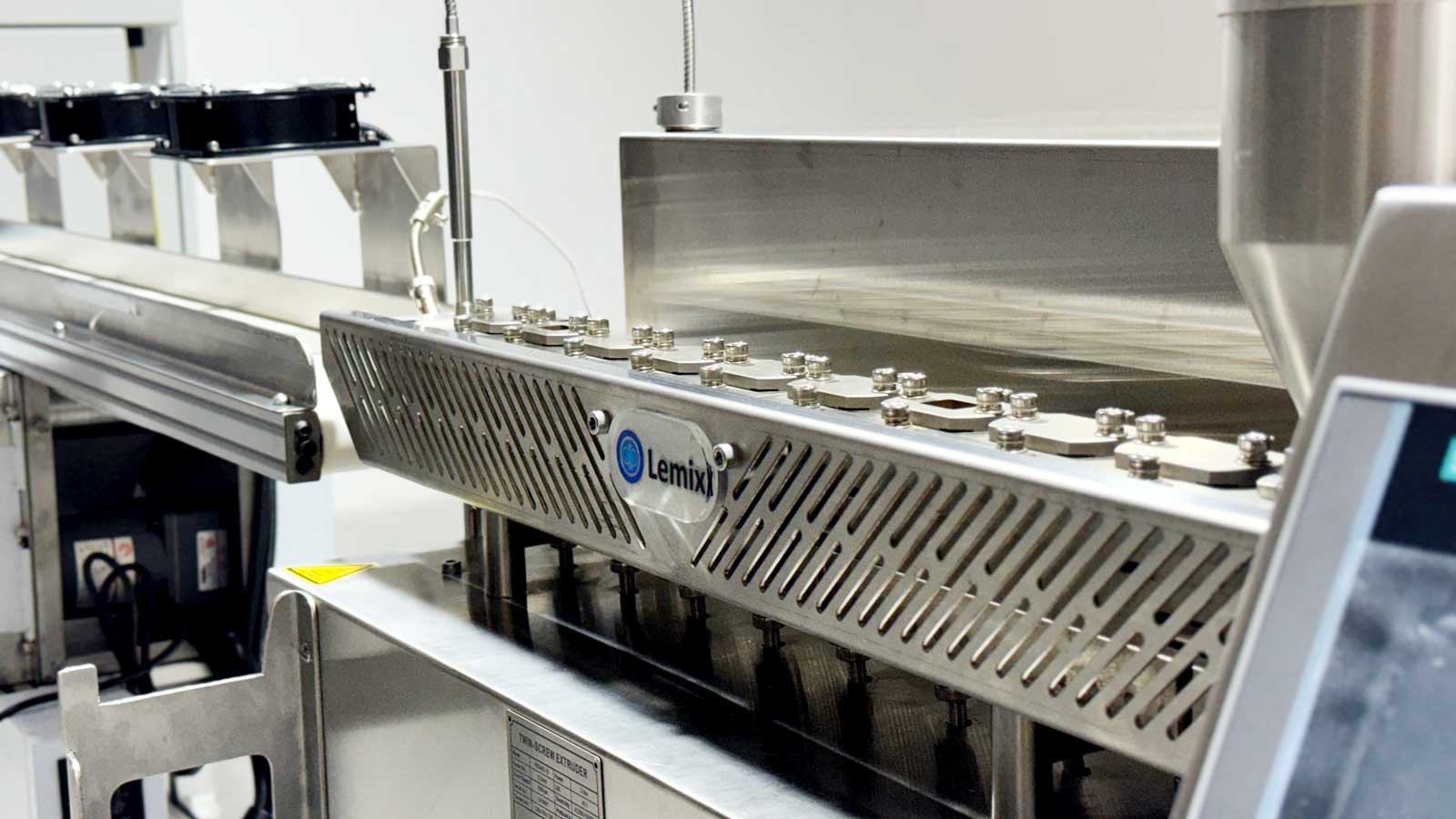 How to Adjust Twin Screw Extruder for PP Plastic Recycling