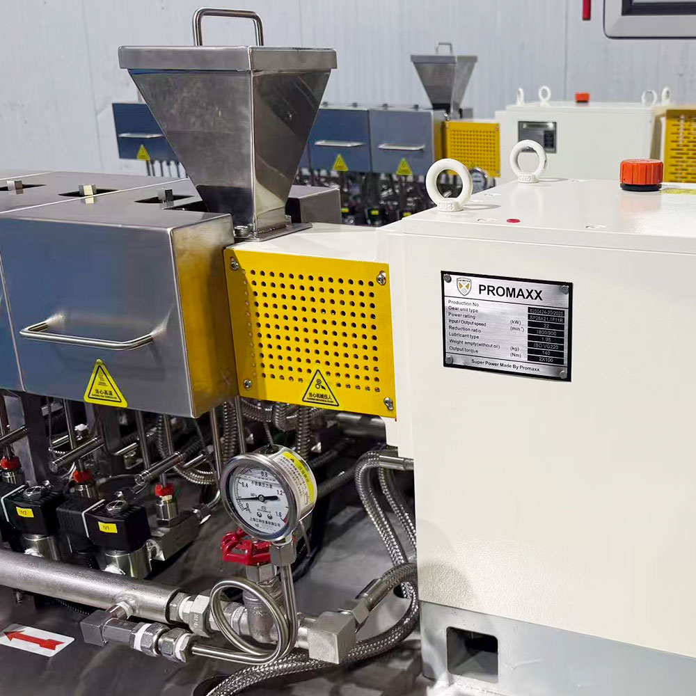 PROMIX-26 Twin Screw Extruder For Pilot Scale Production